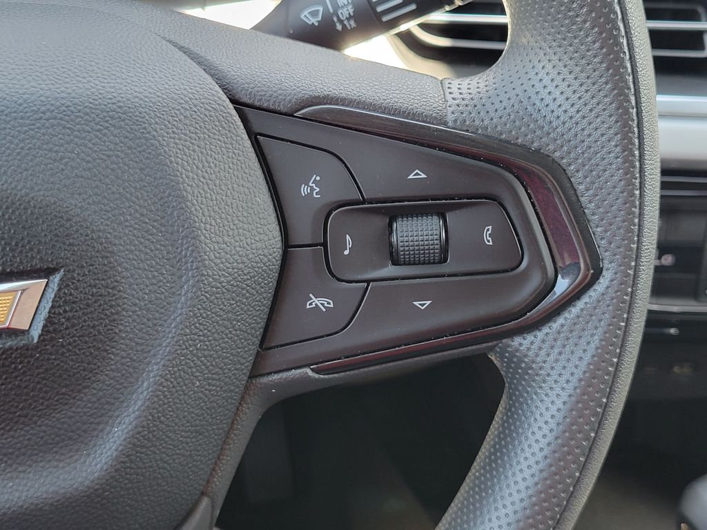 2024 Chevrolet Trax LT - Photo 28