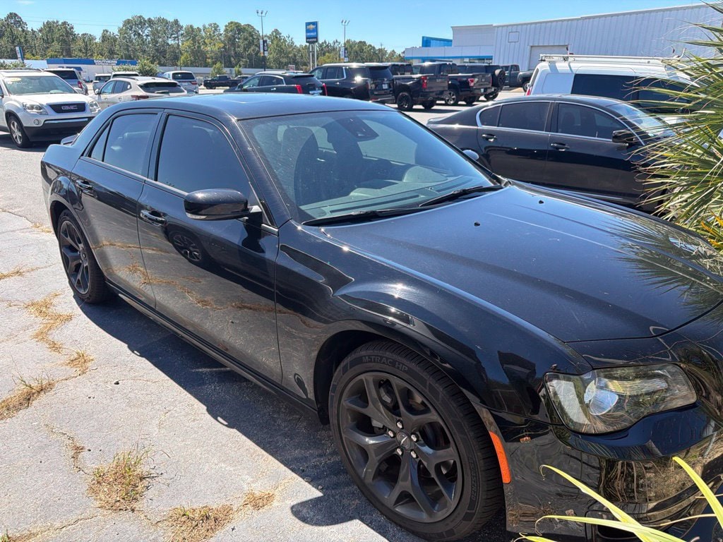 2022 Chrysler 300 S