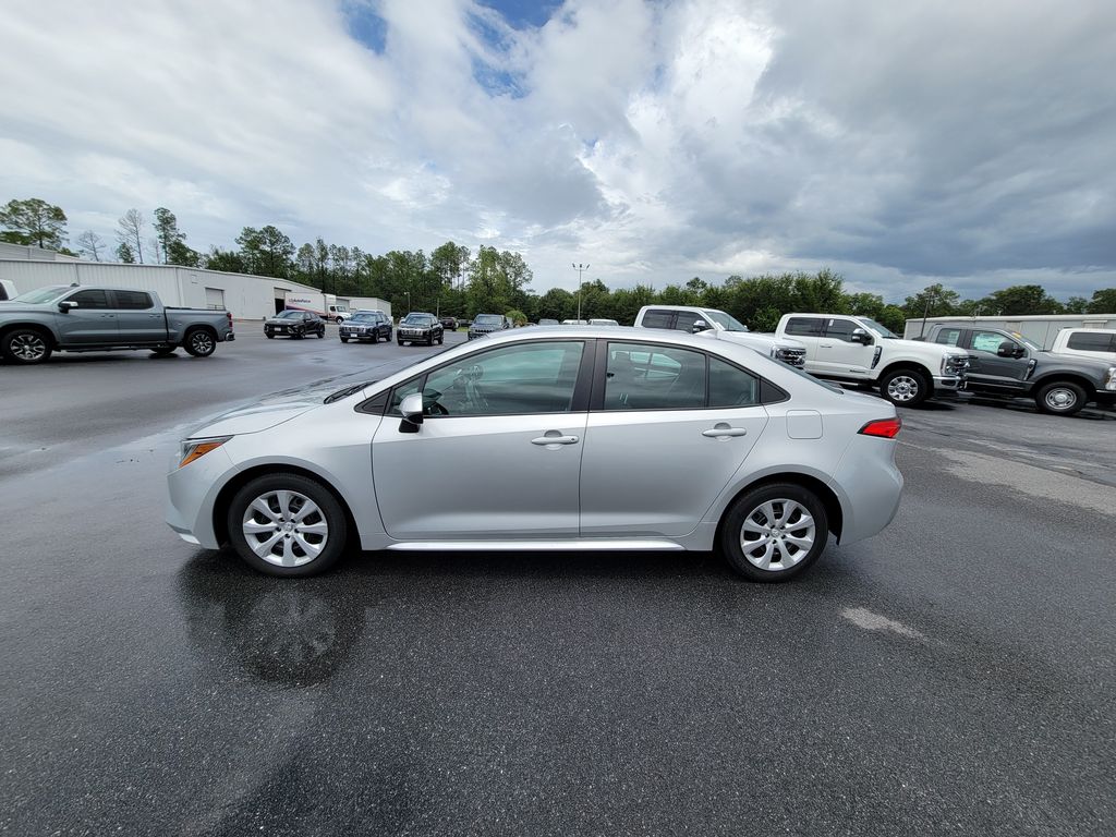 Used 2024 Toyota Corolla LE Sedan