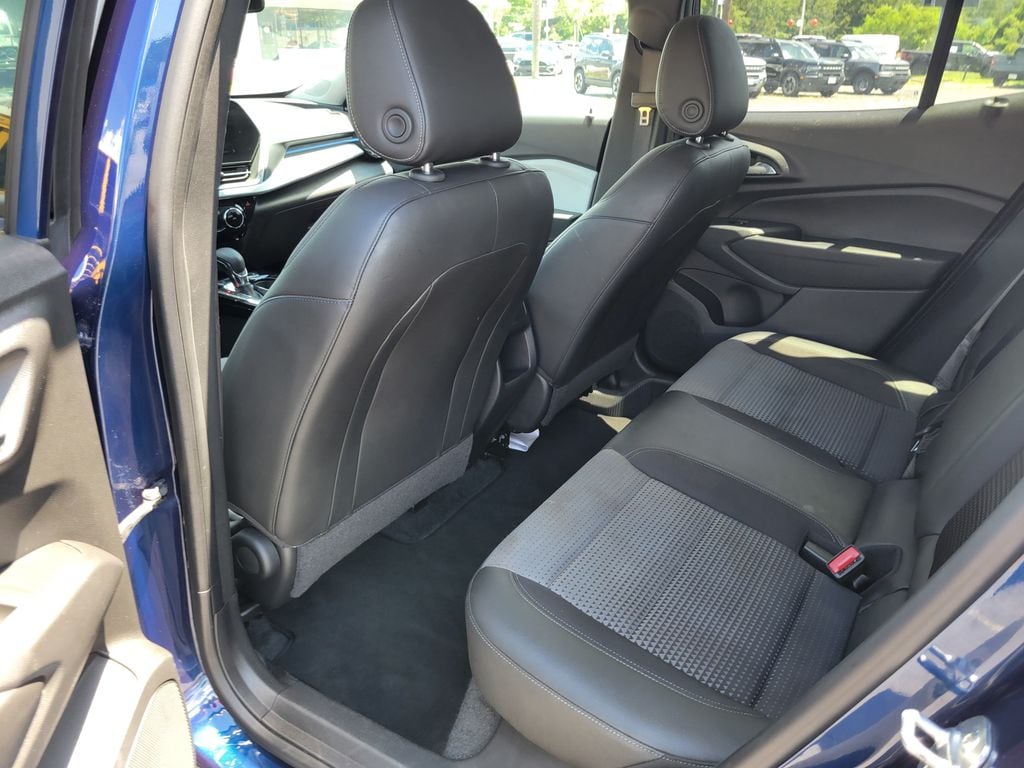 2024 Chevrolet Trax LT - Photo 14