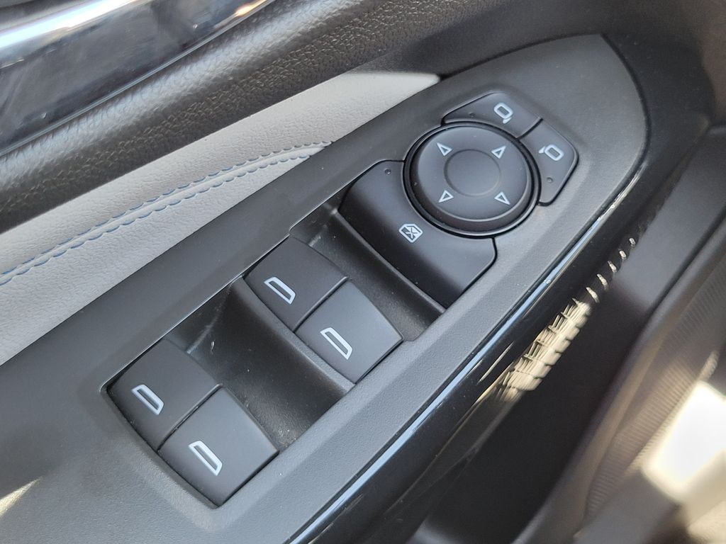 2024 Chevrolet Trax LT - Photo 25