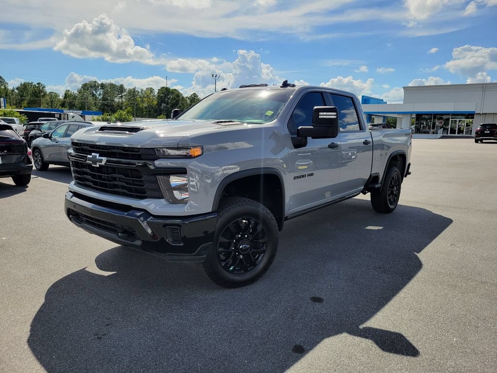 Used 2025 Chevrolet Silverado 2500HD Custom Truck