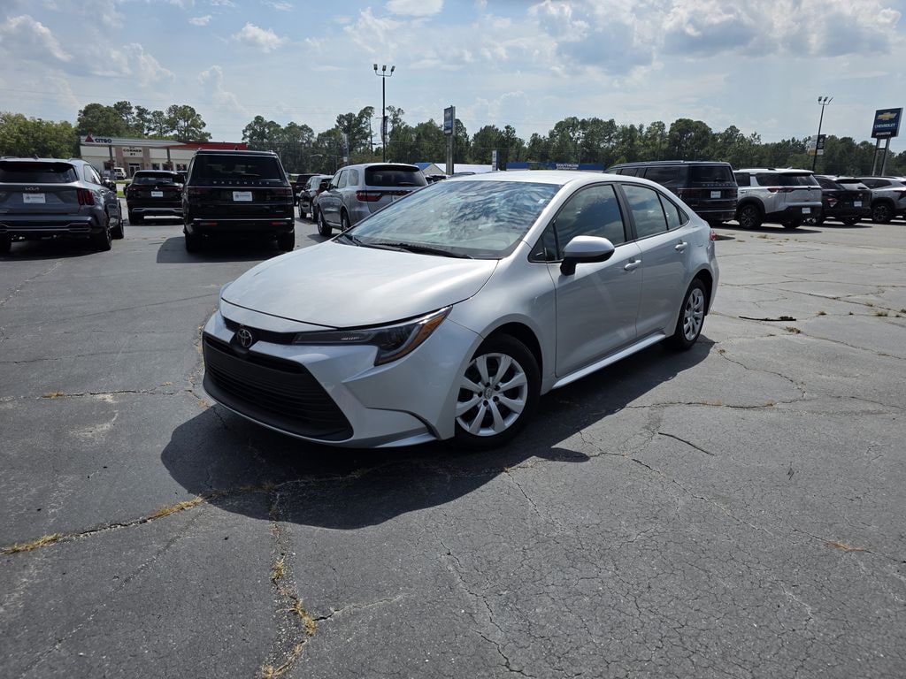 Used 2024 Toyota Corolla LE Sedan