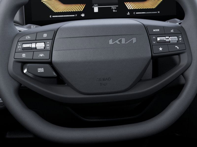 2025 Kia K4 LXS - Photo 22