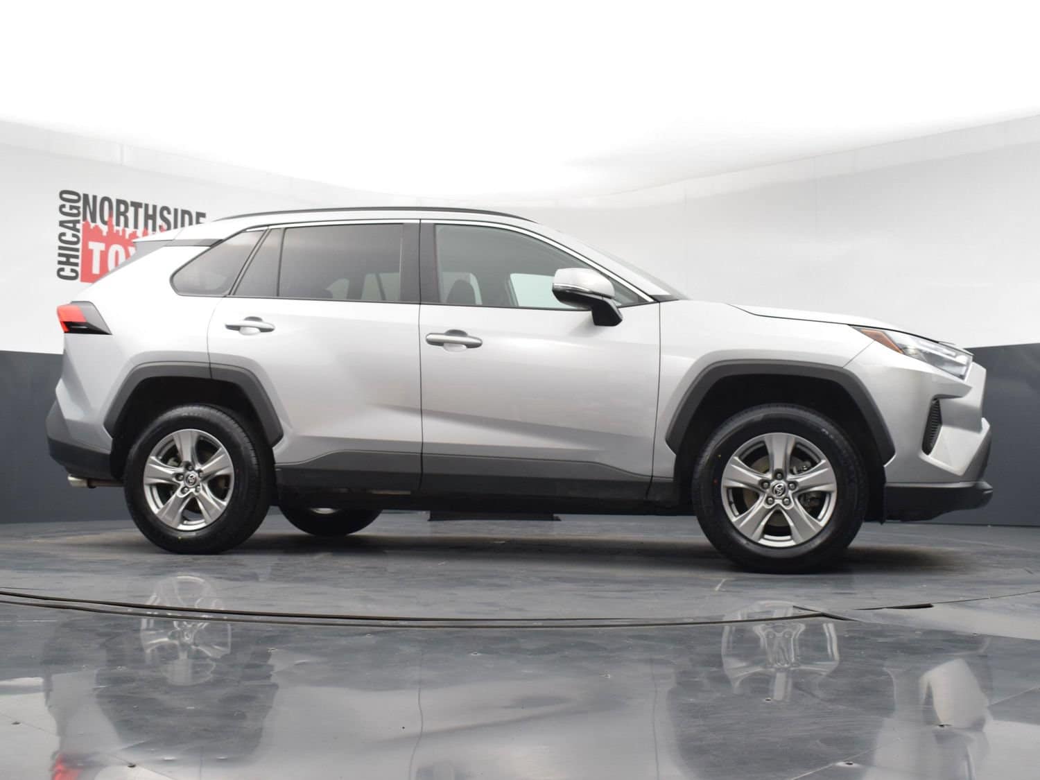 2024 Toyota RAV4 XLE - Photo 26