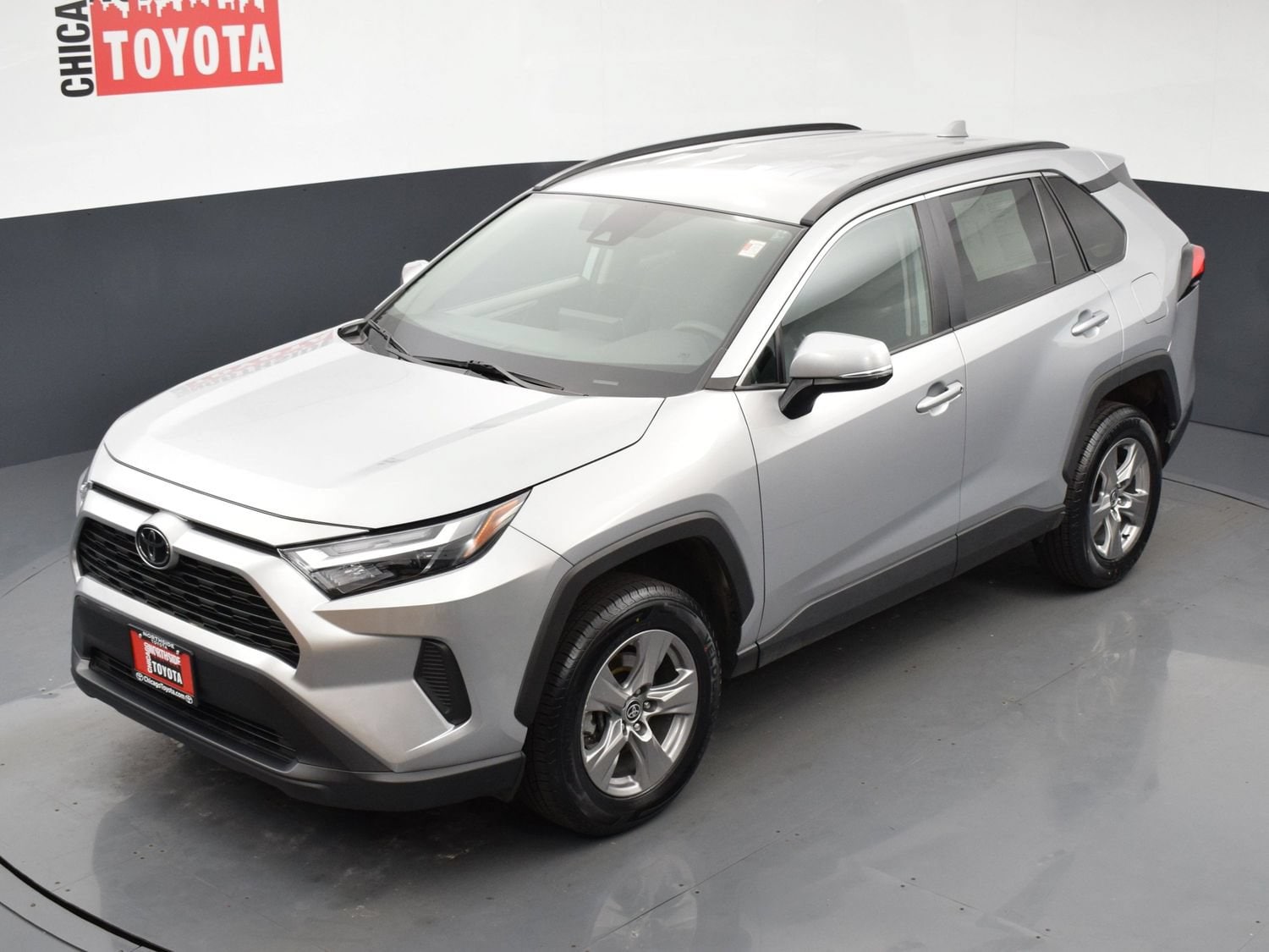 2024 Toyota RAV4 XLE - Photo 22
