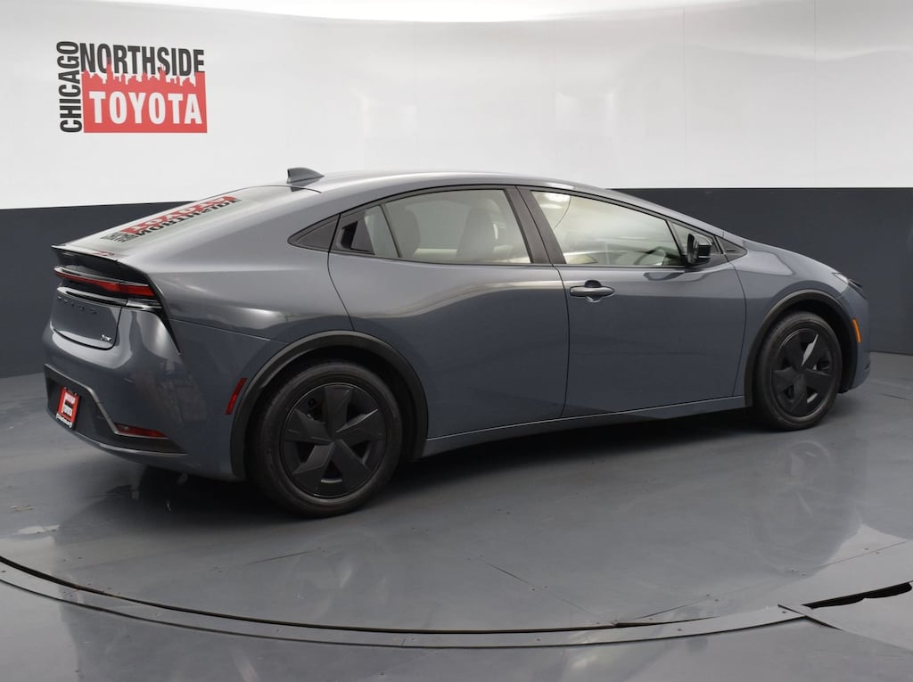 Used 2025 Toyota Prius LE Hatchback