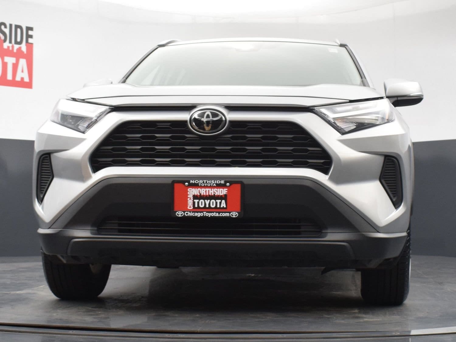 2024 Toyota RAV4 XLE - Photo 28