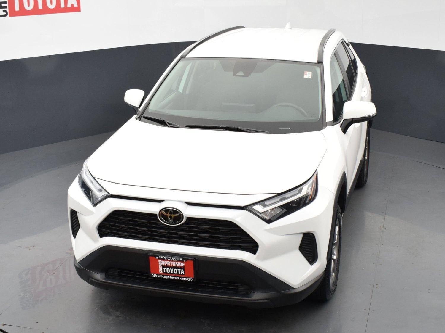 2024 Toyota RAV4 XLE - Photo 22