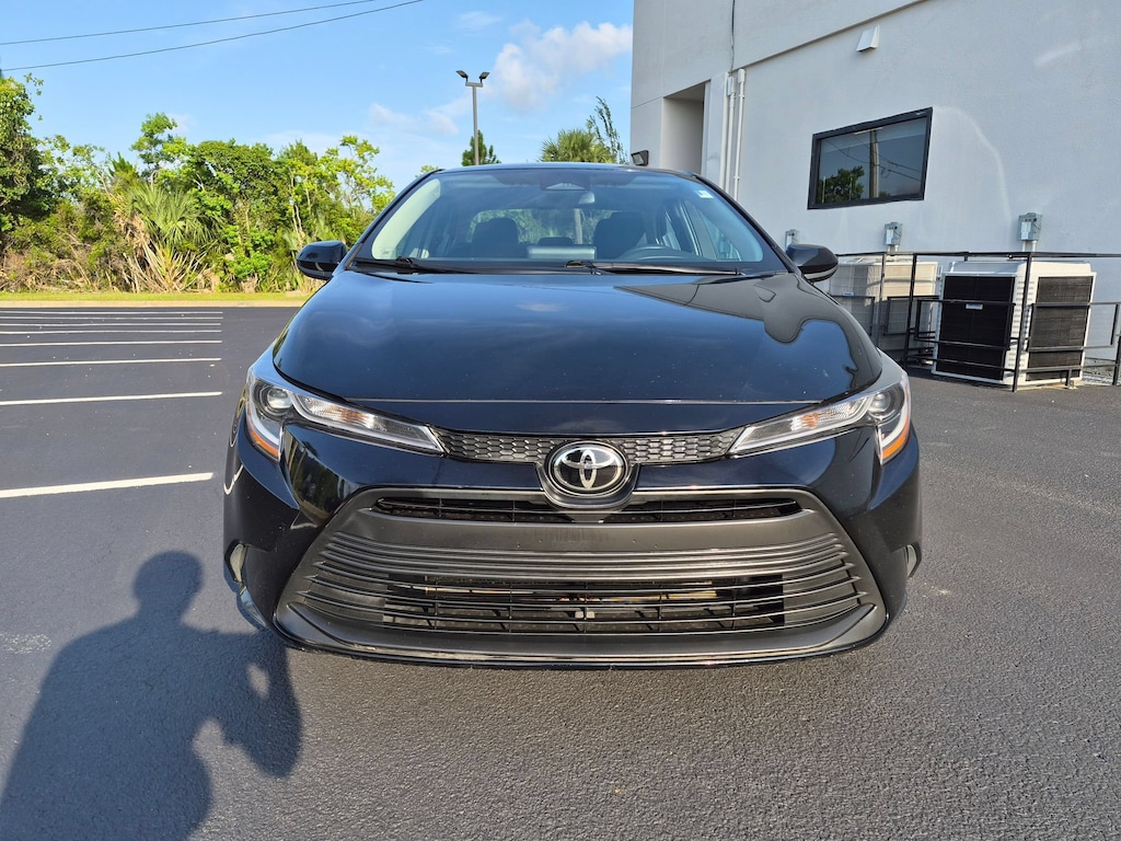 Used 2024 Toyota Corolla LE LE CVT