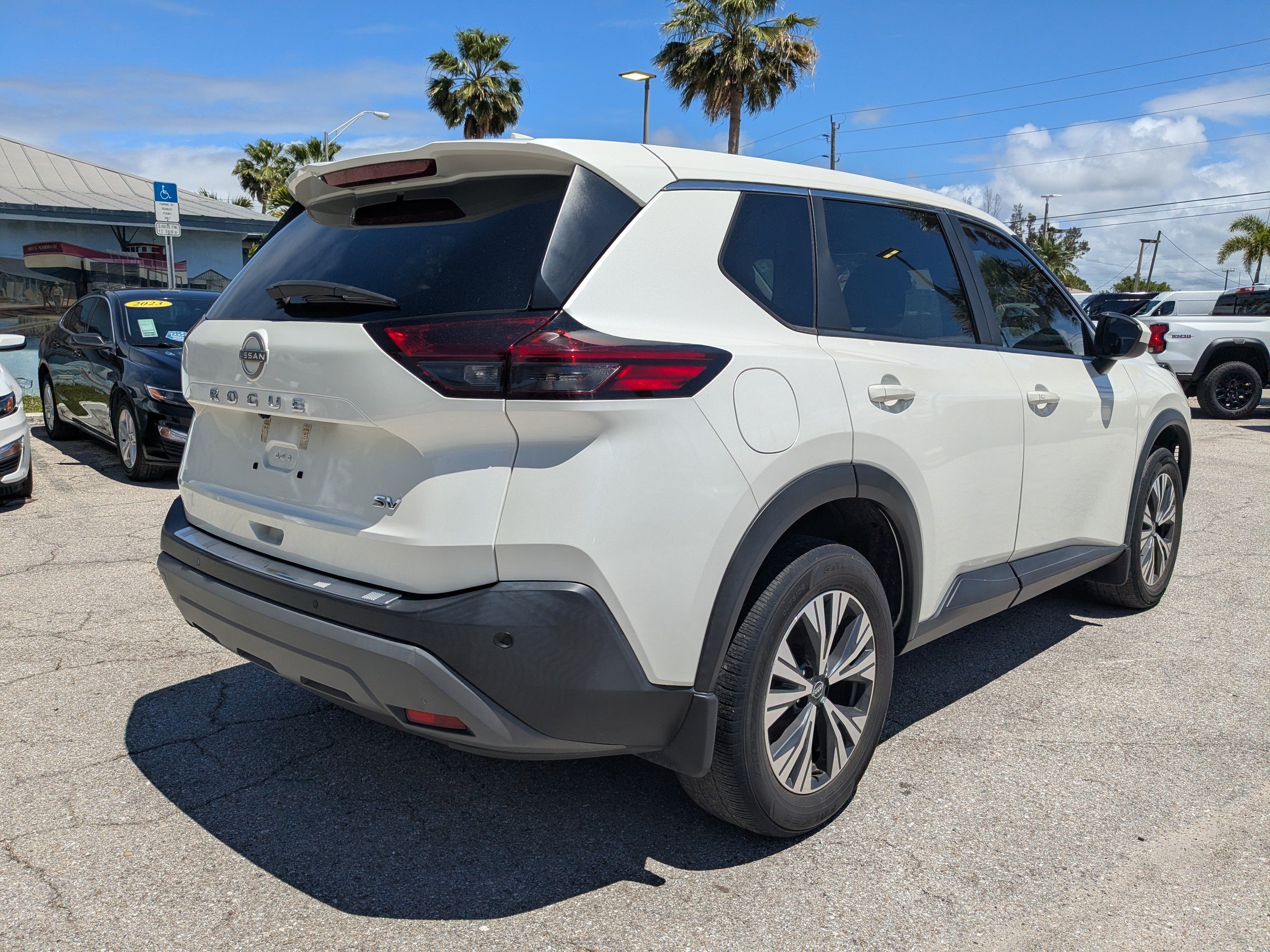 Used 2023 Nissan Rogue SV SUV