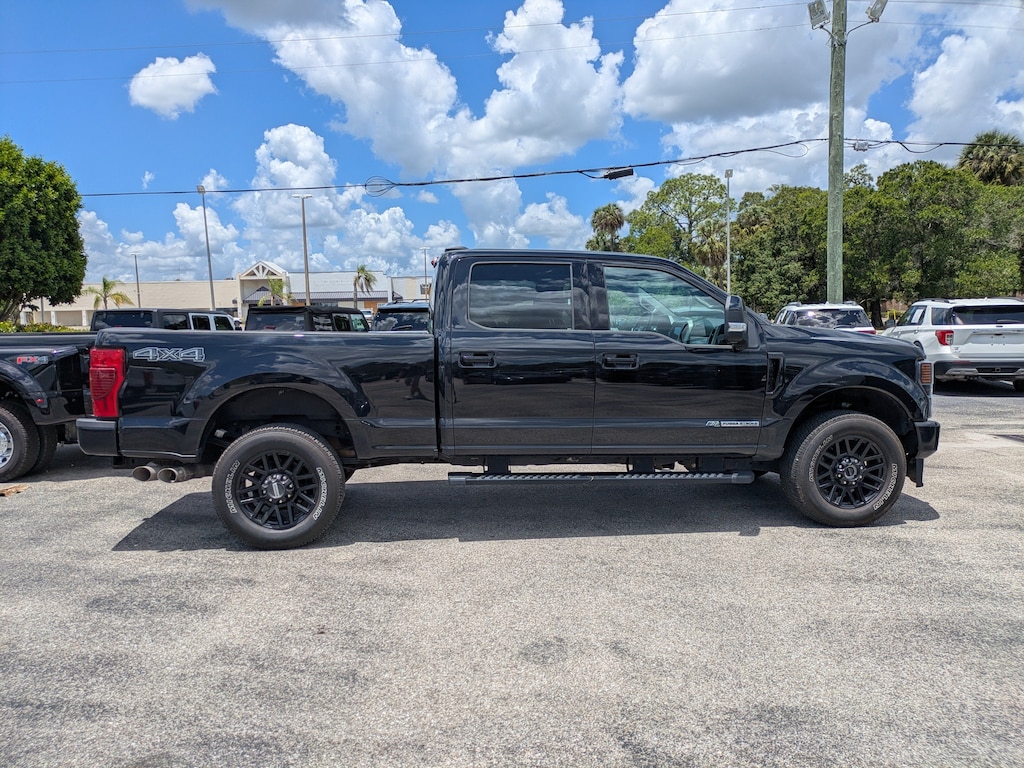 Used 2020 Ford F-250 LARIAT Truck Crew Cab