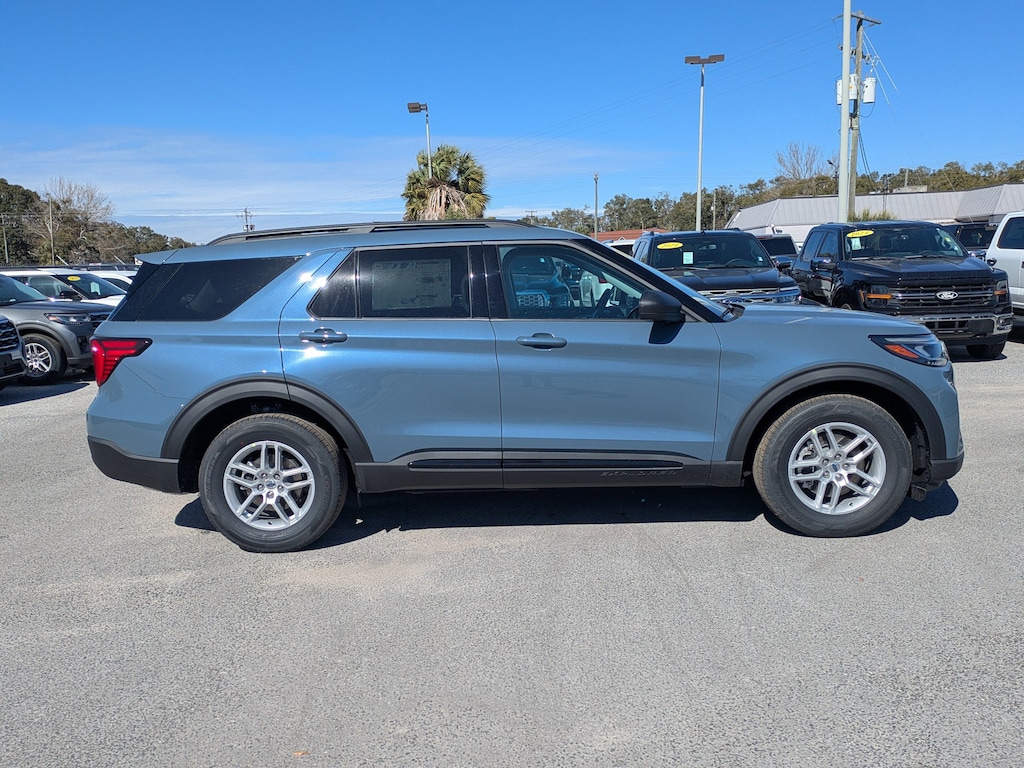 New 2026 Ford Explorer Active w/200A Pkg SUV