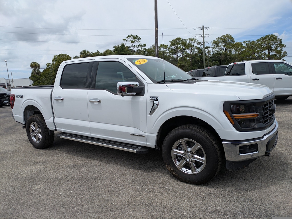 Used 2025 Ford F-150 XLT Truck SuperCrew Cab