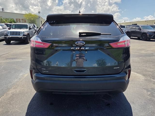 2024 Ford Edge SE - Photo 9