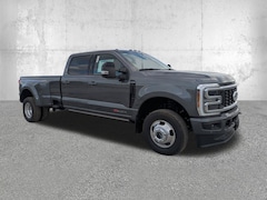 2026 Ford Super Duty F-350 DRW Platinum Truck Crew Cab