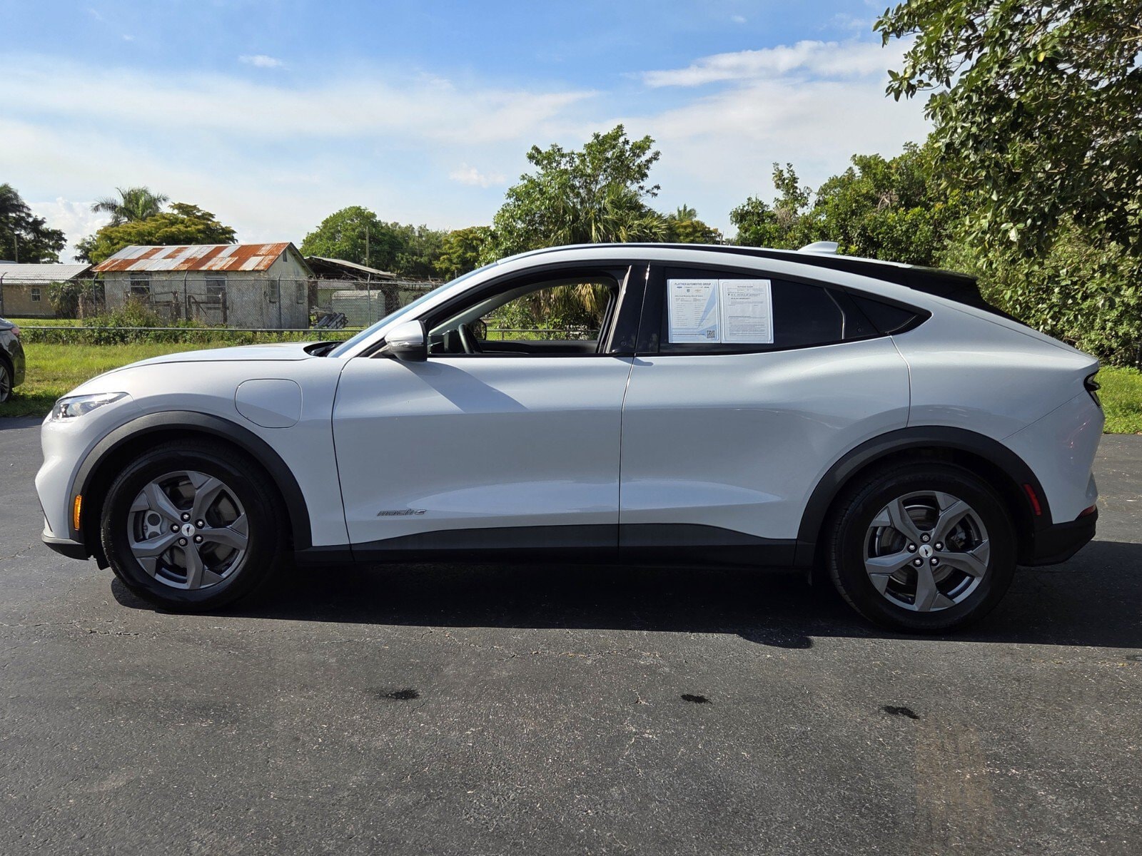 Used 2022 Ford Mustang Mach-E Select RWD with VIN 3FMTK1RM6NMA31319 for sale in Chiefland, FL