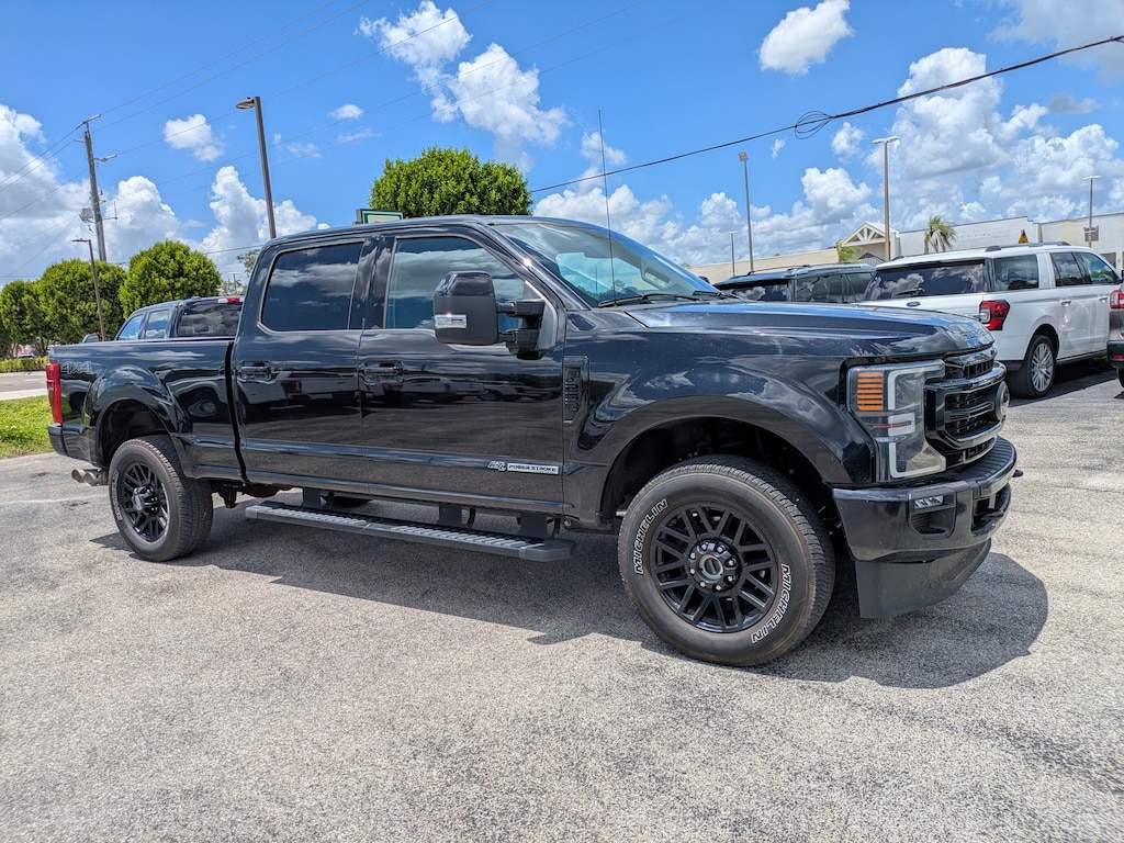 Used 2020 Ford F-250 LARIAT Truck Crew Cab