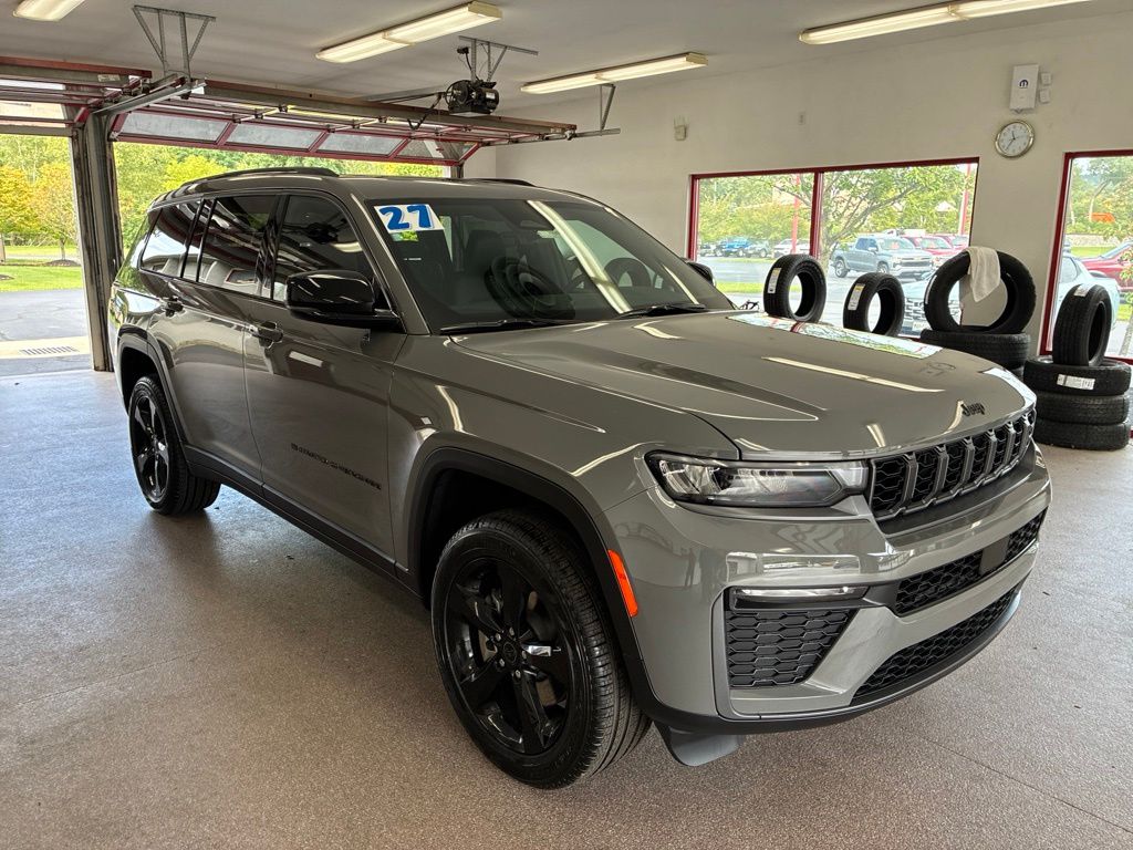 2027 Jeep Grand Cherokee Sport Utility 
