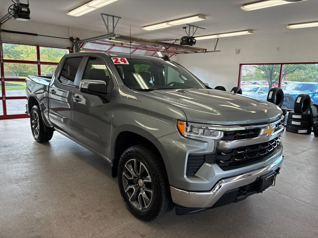 2024 Chevrolet Silverado 1500 LT