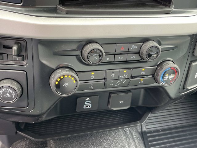 2026 Ford F-250 Super Duty XL - Photo 12