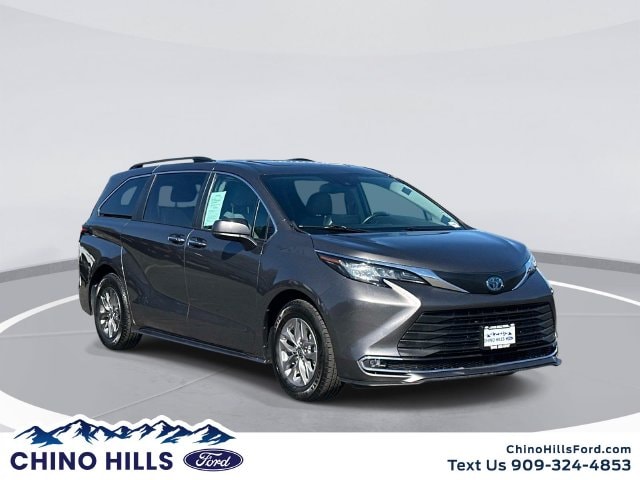2023 Toyota Sienna