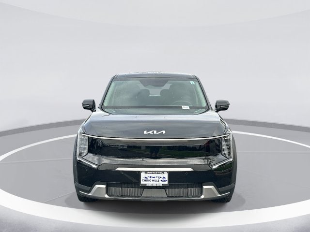 Used 2026 Kia EV9 Light L/R with VIN 5XYAB5S15TG020017 for sale in Chino, CA