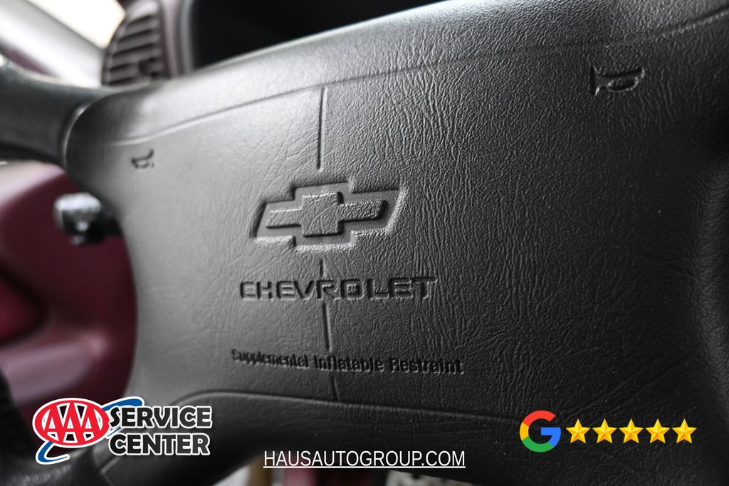 1995 Chevrolet Tahoe - Photo 21
