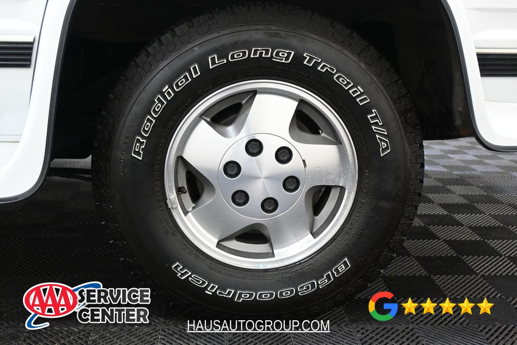 1995 Chevrolet Tahoe - Photo 26