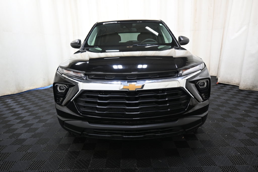 Used 2025 Chevrolet Trailblazer LS SUV