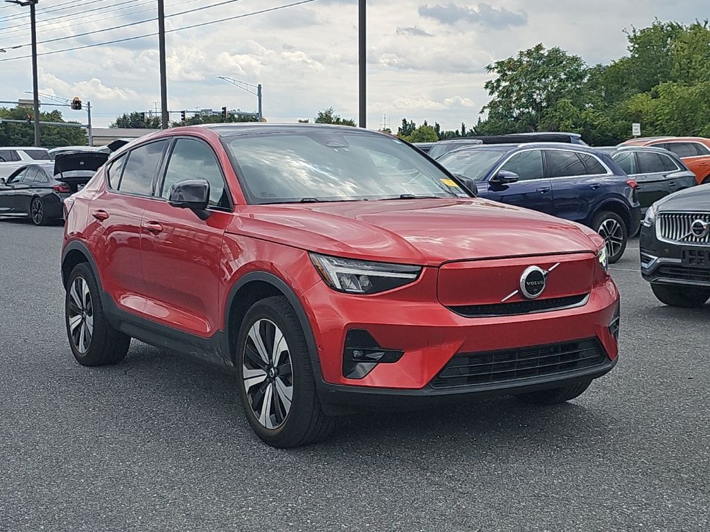 2023 Volvo C40