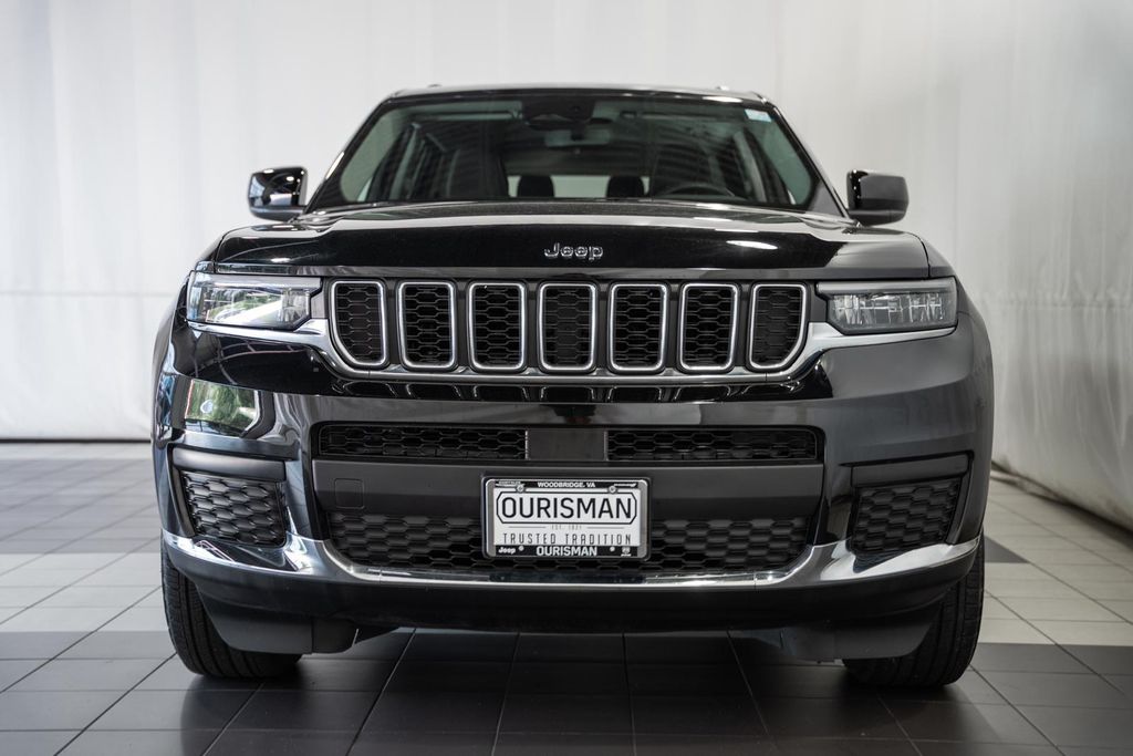 Used 2023 Jeep Grand Cherokee L Laredo SUV