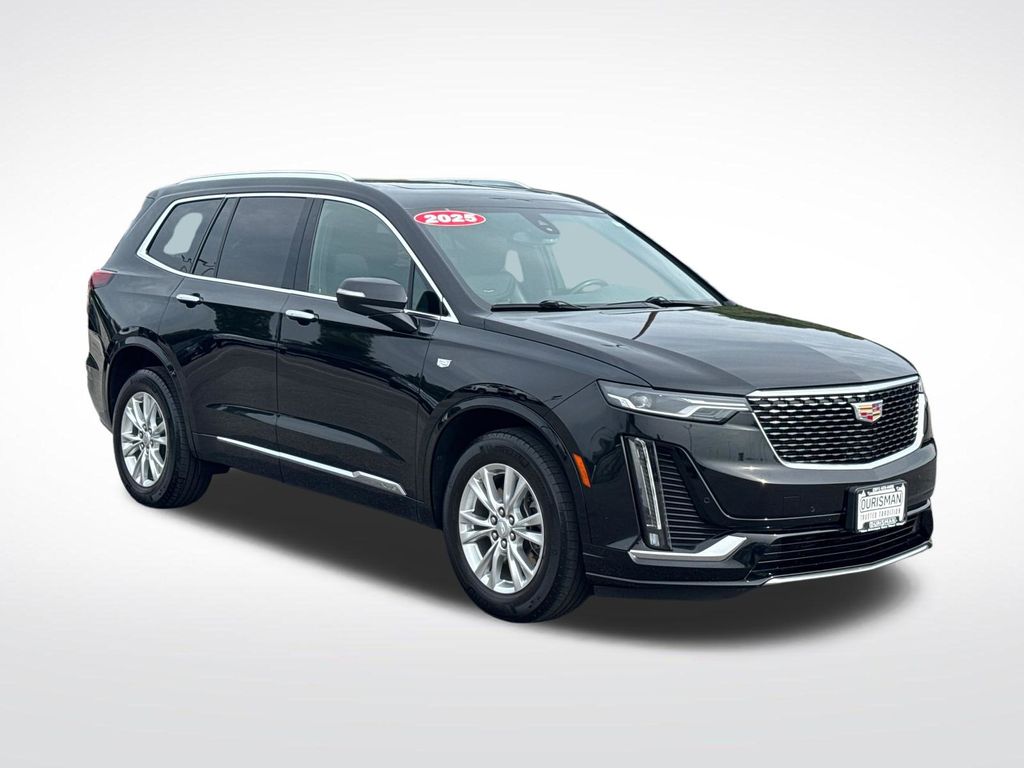 2025 Cadillac XT6