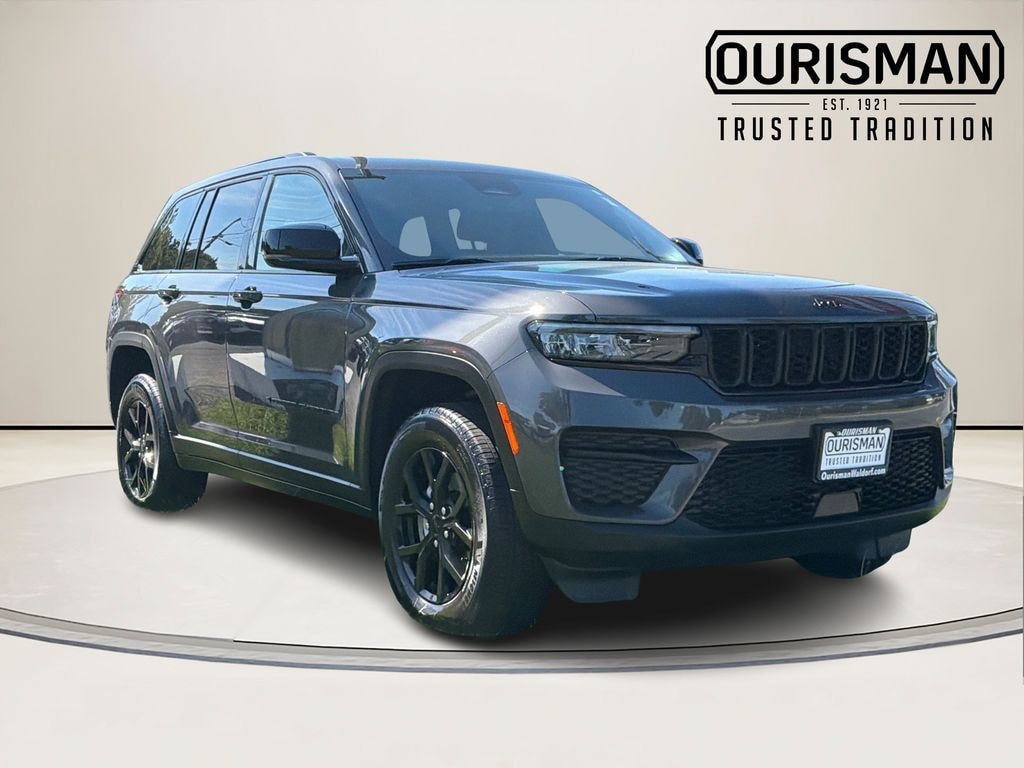 Used 2024 Jeep Grand Cherokee Altitude SUV