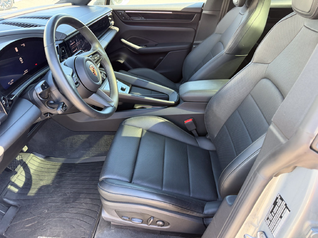 Used 2025 Porsche Macan Electric 4 SUV
