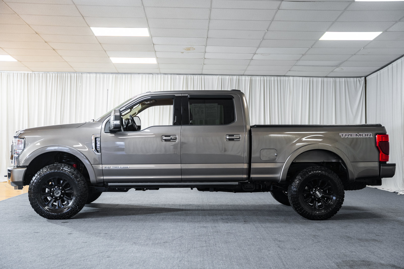 Certified 2022 Ford F-350SD Lariat Truck