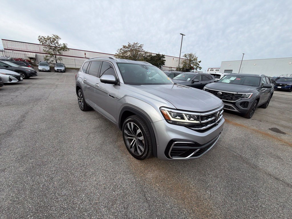 Used 2022 Volkswagen Atlas 3.6L V6 SEL Premium R-Line SUV