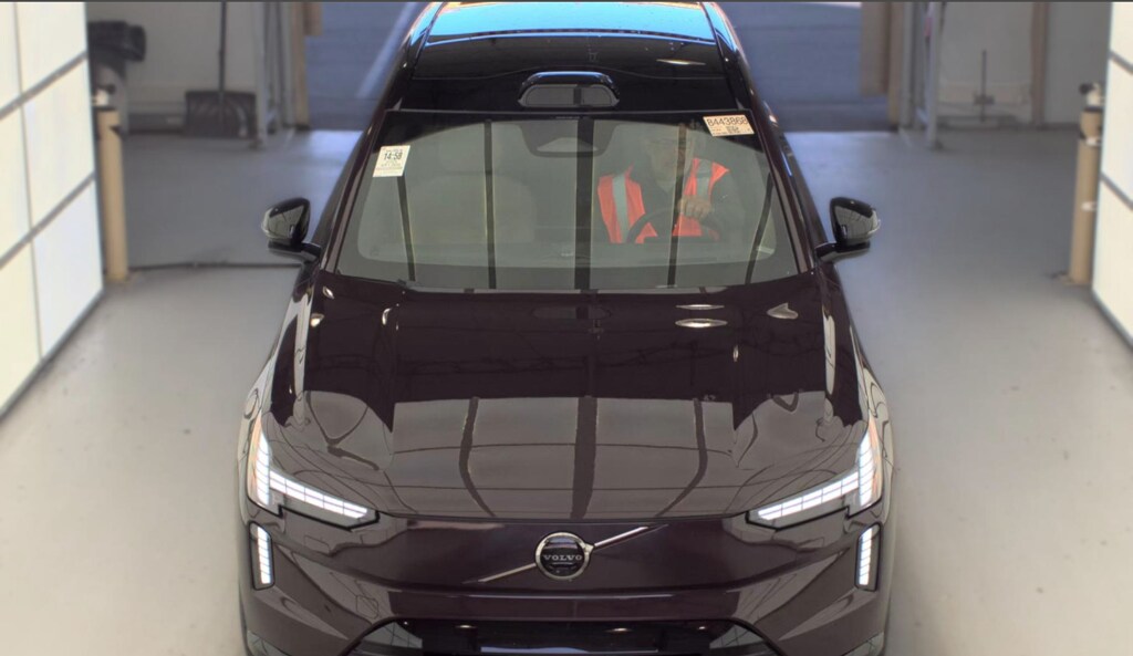 Certified 2025 Volvo EX90 Twin Motor Performance Ultra SUV