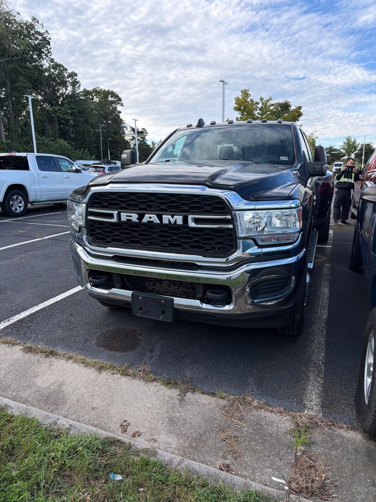 2023 RAM 3500 Pickup Tradesman