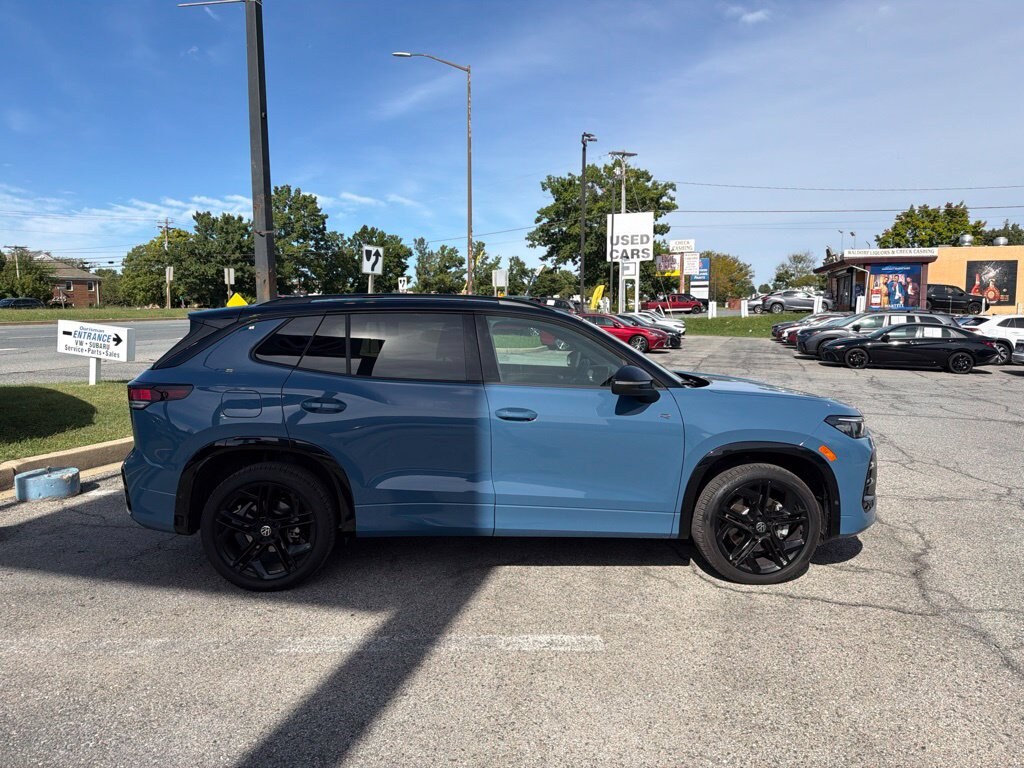 Certified 2026 Volkswagen Tiguan 2.0T SE R-Line Black SUV