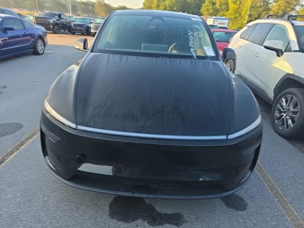 Used 2026 Tesla Model Y Long Range SUV