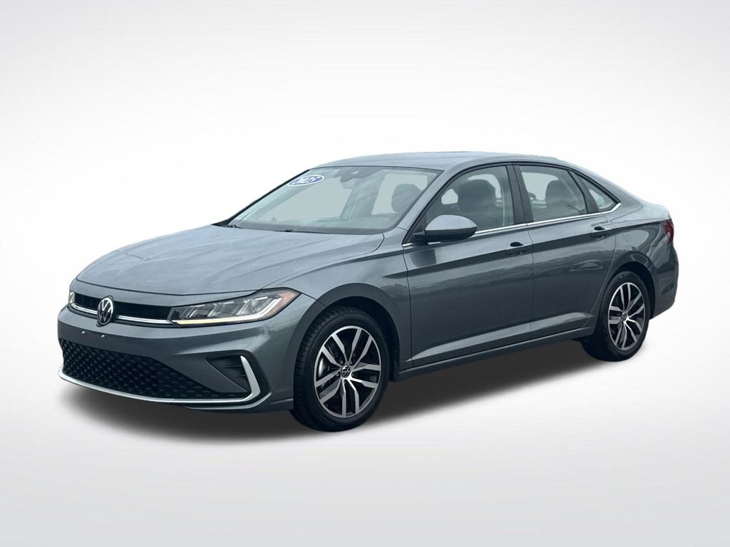 Used 2025 Volkswagen Jetta 1.5T SE Sedan