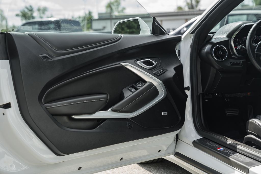 2022 Chevrolet Camaro 2SS - Photo 40