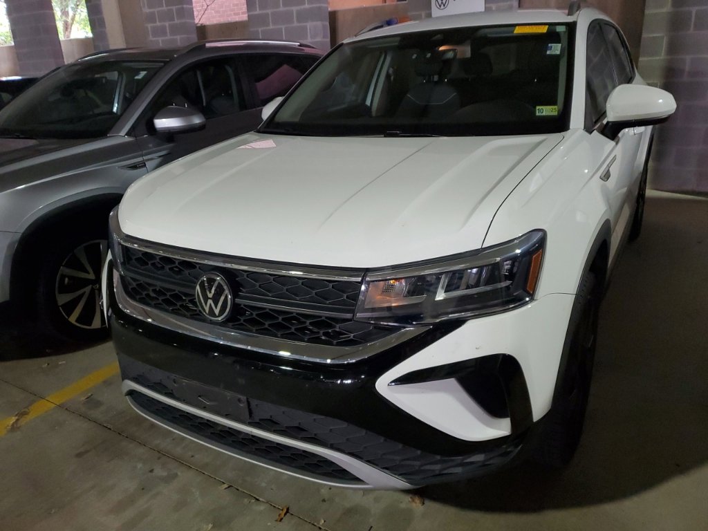 Used 2023 Volkswagen Taos 1.5T SE SUV