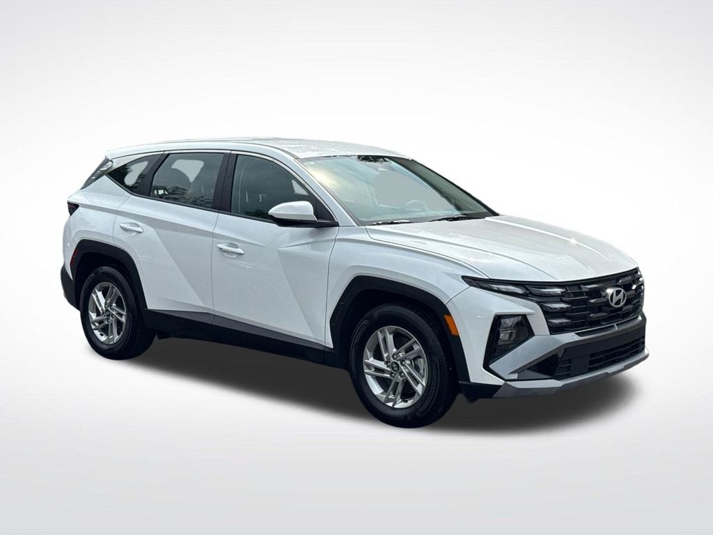 Used 2025 Hyundai Tucson SE SUV
