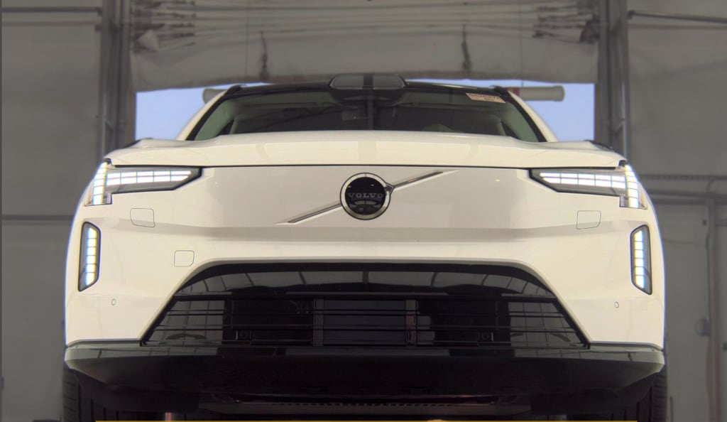 Used 2025 Volvo EX90 Twin Motor Ultra SUV