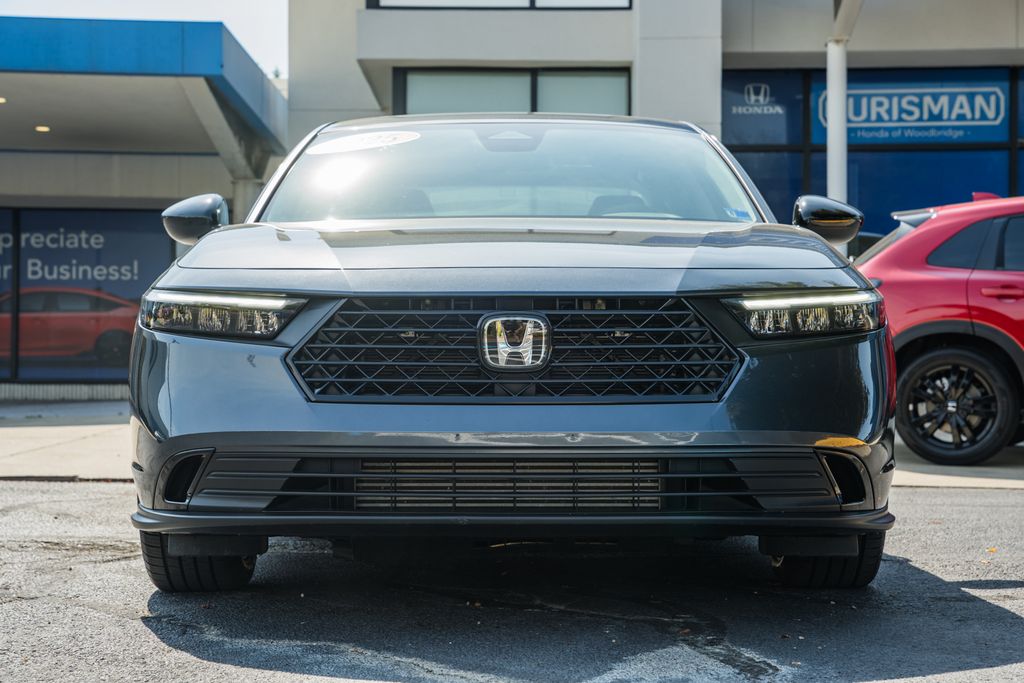 Used 2025 Honda Accord SE Sedan