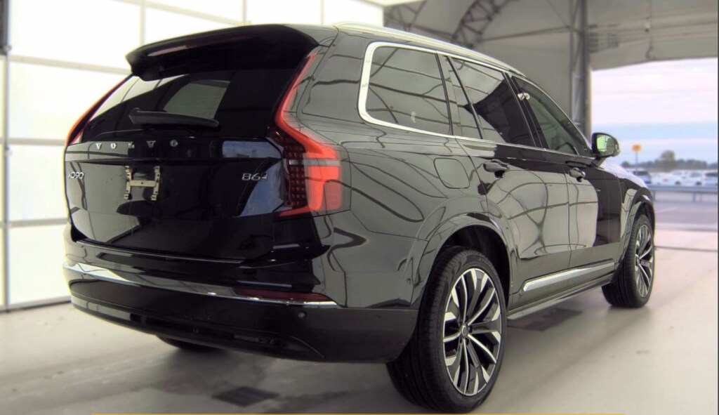 Used 2026 Volvo XC90 B6 Plus 7-Seater SUV