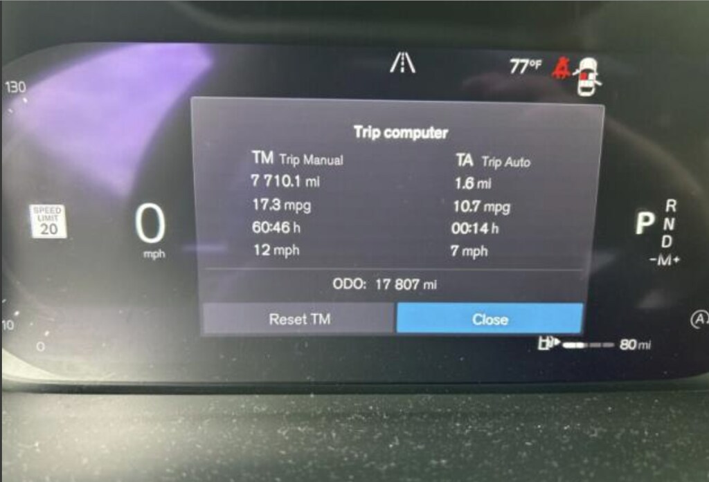 Certified 2023 Volvo XC40 B5 Plus Dark Theme SUV