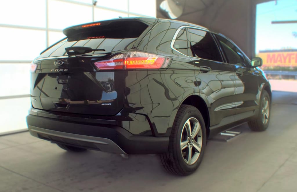 Certified 2024 Ford Edge SEL SUV